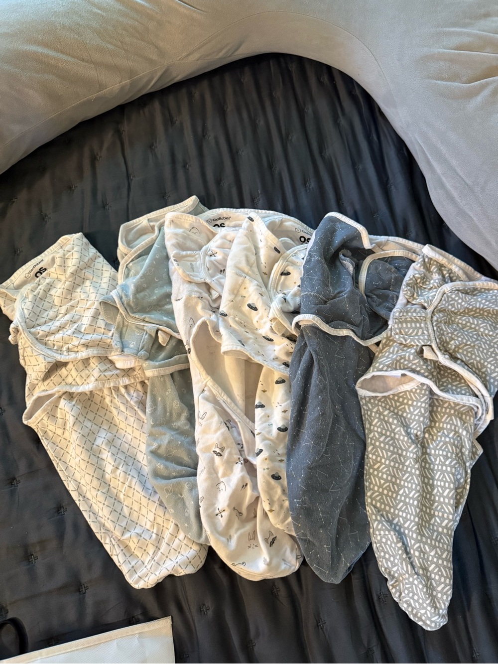6 Assorted KeaBabies Swaddles - 0-3mo